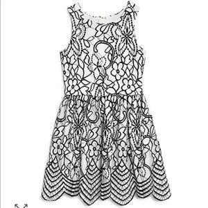 Laundry by Shelli Segal lace dress